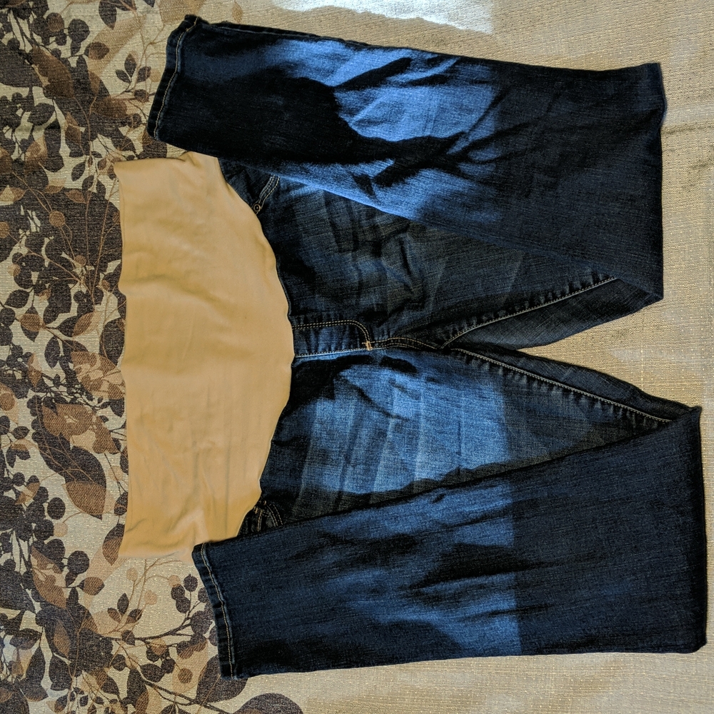 Maternity skinny jeans